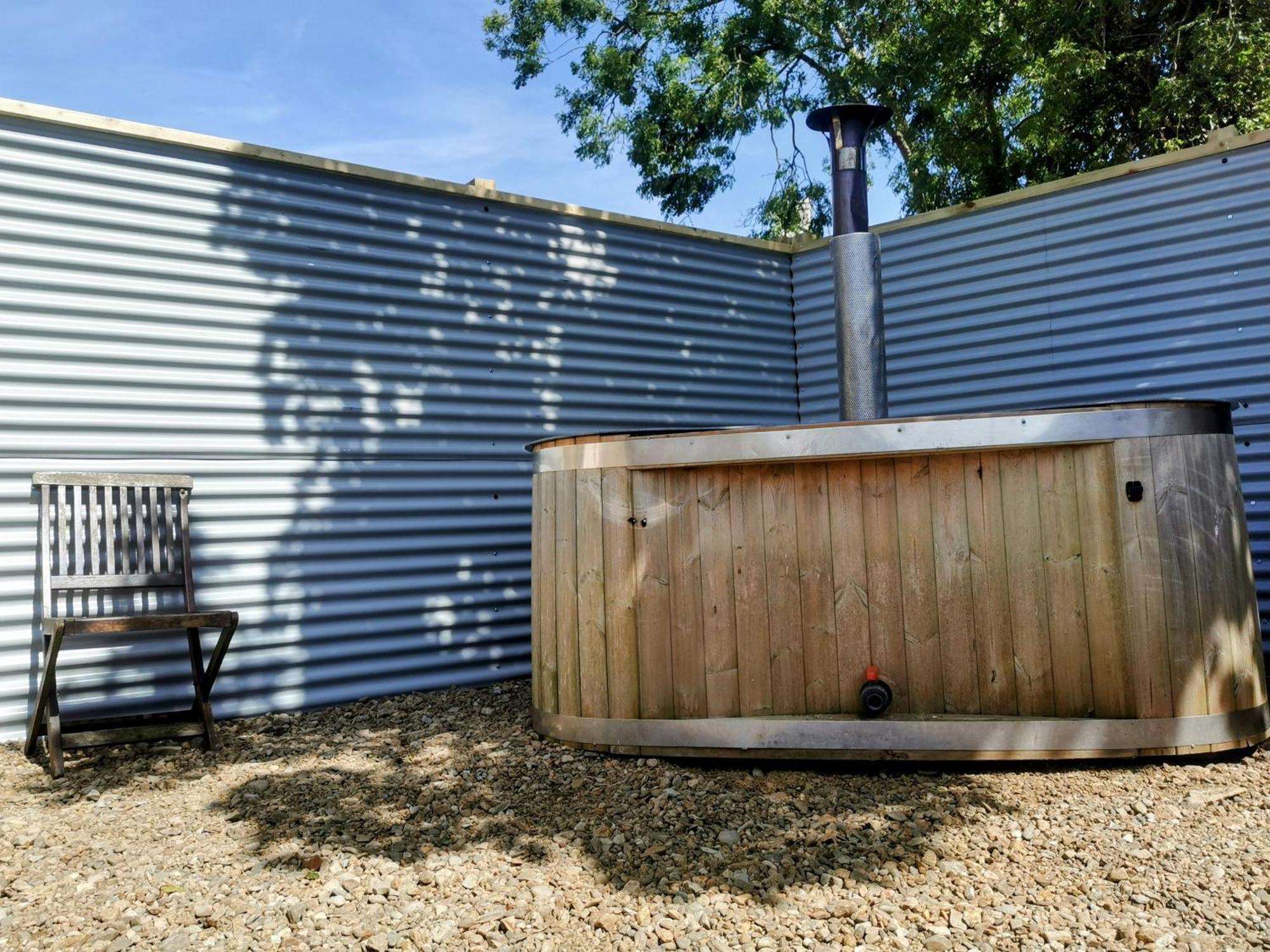 Villa Cosy Couples Retreat At The Coop With Hot Tub Kilkeel Exterior foto